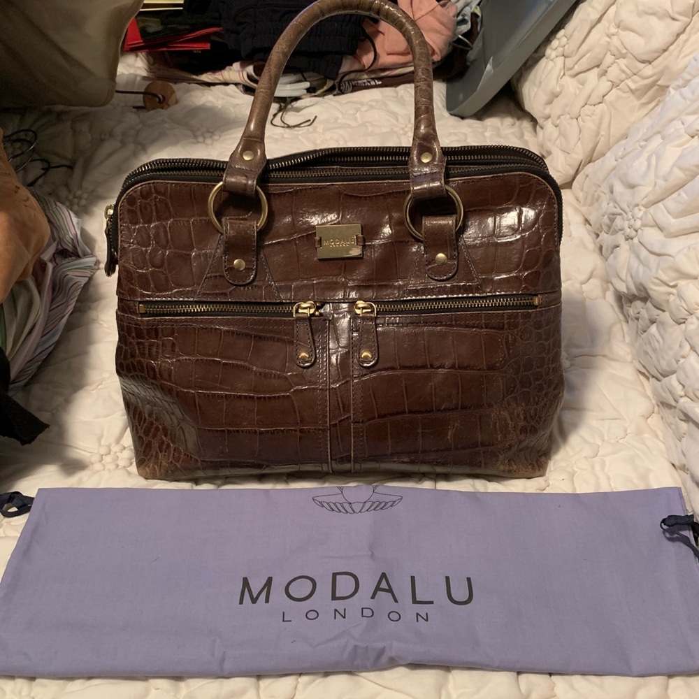 Modalu ‘Pippa’ Original Size Handbag in Warm Grey Croc